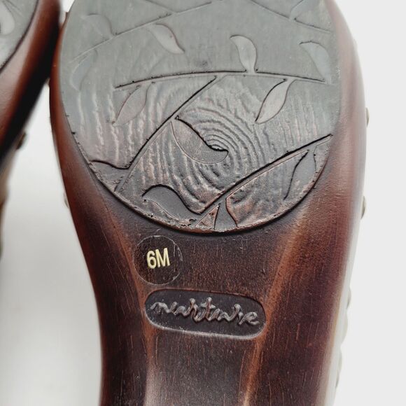 Nurture Cayman Brown Leather Comfort Clogs Mules Metal Hardware Women’s 6 M - Picture 9 of 9